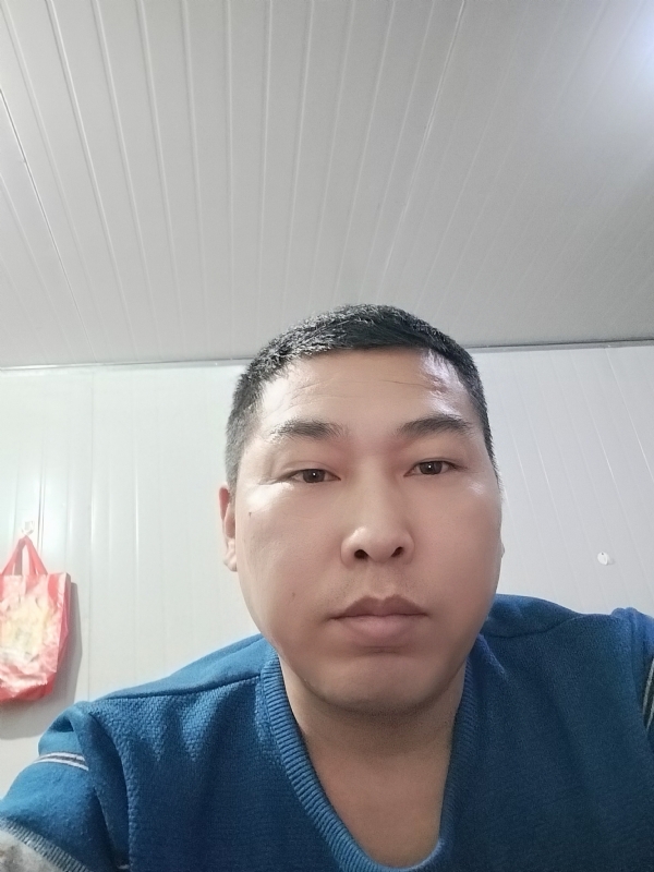开着拖拉机去兜风的第一张照片--山东父母相亲团