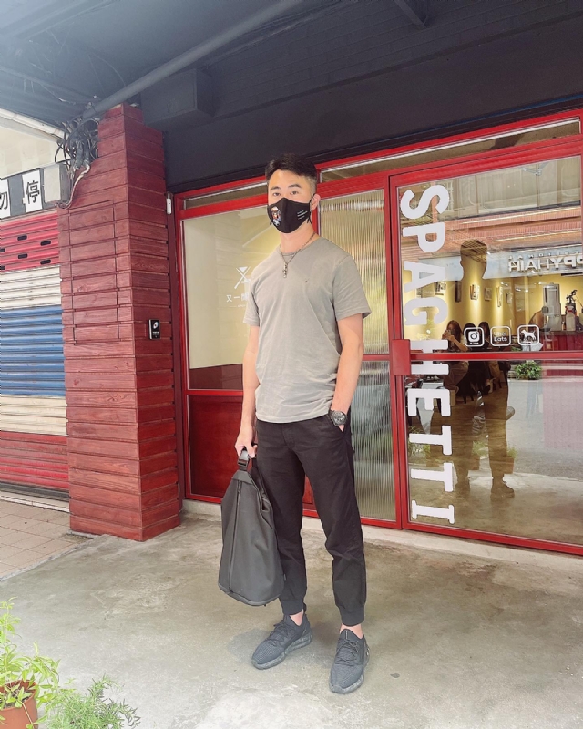 酒商安迪的第一张照片--山东父母相亲团