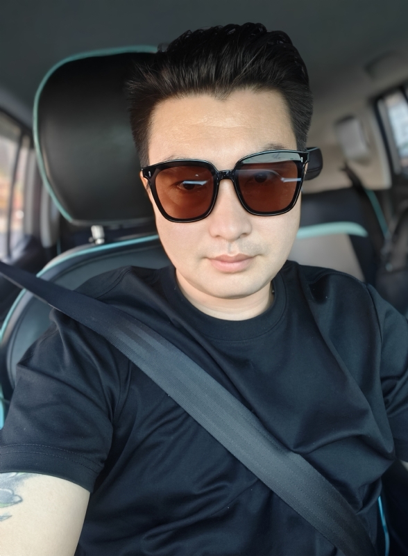 凡哥的第一张照片--山东父母相亲团